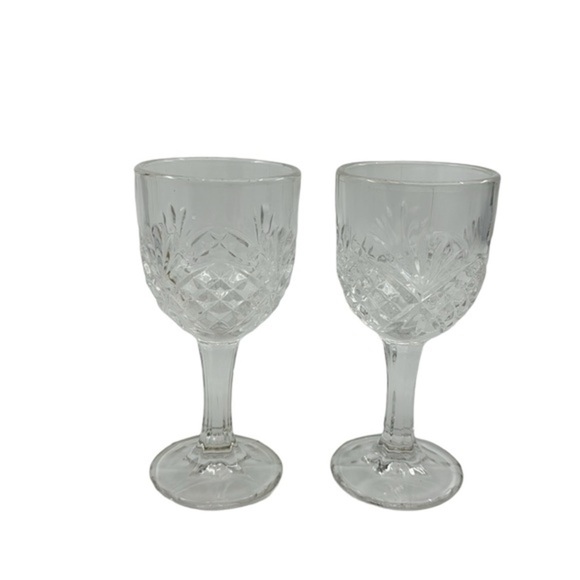 Pair‎ of Crystal Glasses - Picture 4 of 7